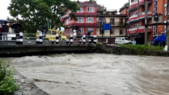 अविरल वर्षाका कारण काठमाडौंका विभिन्न क्षेत्र जलमग्न